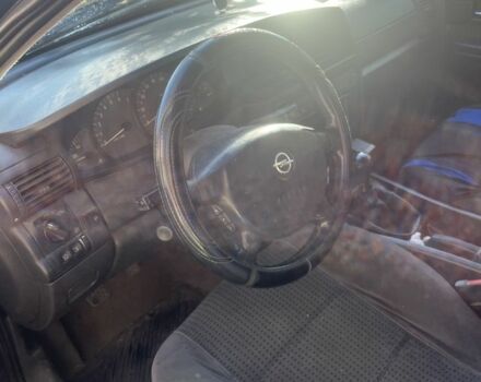 Опель Омега 2000 в Николаеве на Automoto.ua Черный Опель Омега, объемом двигателя 2.2 л и пробегом 404 тыс. км за 2500 $, фото 5 на Automoto.ua