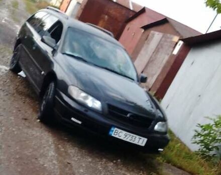 Черный Опель Омега, объемом двигателя 2.2 л и пробегом 220 тыс. км за 3000 $, фото 5 на Automoto.ua