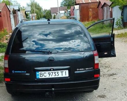 Черный Опель Омега, объемом двигателя 2.2 л и пробегом 220 тыс. км за 3300 $, фото 15 на Automoto.ua