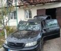 Черный Опель Омега, объемом двигателя 2.2 л и пробегом 220 тыс. км за 2700 $, фото 10 на Automoto.ua