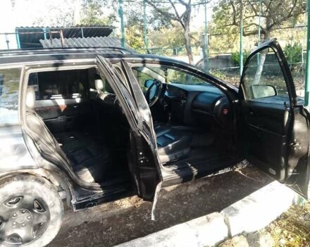 Черный Опель Омега, объемом двигателя 2.2 л и пробегом 220 тыс. км за 3000 $, фото 8 на Automoto.ua