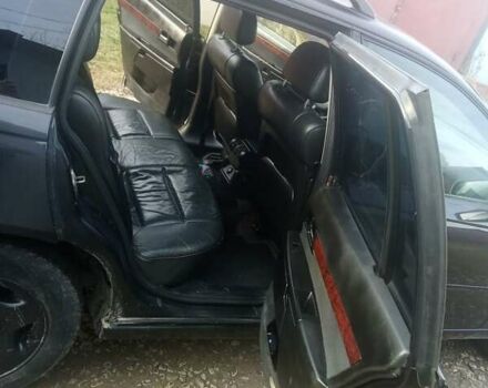 Черный Опель Омега, объемом двигателя 2.2 л и пробегом 220 тыс. км за 2700 $, фото 14 на Automoto.ua