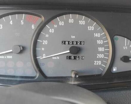 Черный Опель Омега, объемом двигателя 2.5 л и пробегом 288 тыс. км за 4800 $, фото 19 на Automoto.ua