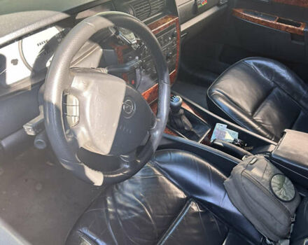 Черный Опель Омега, объемом двигателя 2.5 л и пробегом 350 тыс. км за 3500 $, фото 2 на Automoto.ua