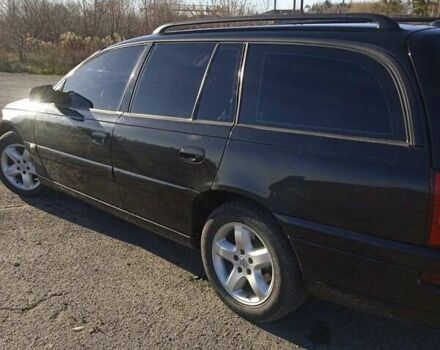 Черный Опель Омега, объемом двигателя 2.5 л и пробегом 334 тыс. км за 4200 $, фото 3 на Automoto.ua