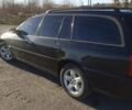 Черный Опель Омега, объемом двигателя 2.5 л и пробегом 334 тыс. км за 3800 $, фото 3 на Automoto.ua