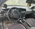 Черный Опель Омега, объемом двигателя 2.2 л и пробегом 351 тыс. км за 3000 $, фото 3 на Automoto.ua