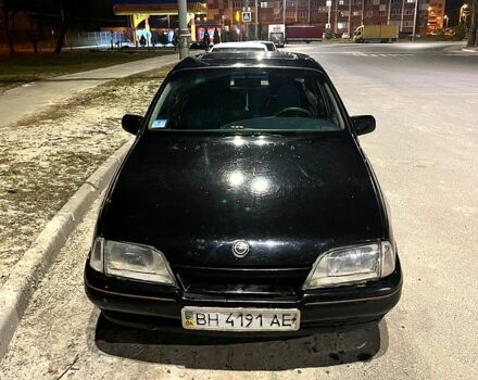 Чорний Опель Омега, об'ємом двигуна 2 л та пробігом 0 тис. км за 1200 $, фото 1 на Automoto.ua