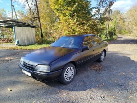 Черный Опель Омега, объемом двигателя 2 л и пробегом 394 тыс. км за 900 $, фото 1 на Automoto.ua