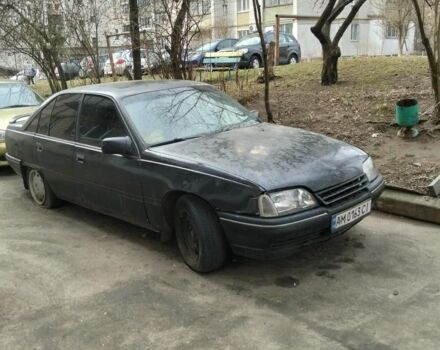 Черный Опель Омега, объемом двигателя 2 л и пробегом 10 тыс. км за 723 $, фото 1 на Automoto.ua