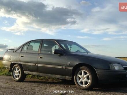 Опель Омега 1989 в Чернигове на Automoto.ua Черный Опель Омега, объемом двигателя 2 л и пробегом 225 тыс. км за 920 $, фото 1 на Automoto.ua
