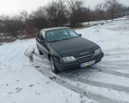 Черный Опель Омега, объемом двигателя 2 л и пробегом 233 тыс. км за 1100 $, фото 1 на Automoto.ua