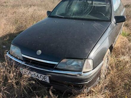 Черный Опель Омега, объемом двигателя 2.6 л и пробегом 250 тыс. км за 471 $, фото 1 на Automoto.ua