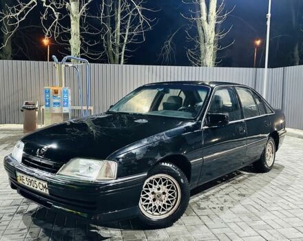 Чорний Опель Омега, об'ємом двигуна 2 л та пробігом 290 тис. км за 746 $, фото 1 на Automoto.ua