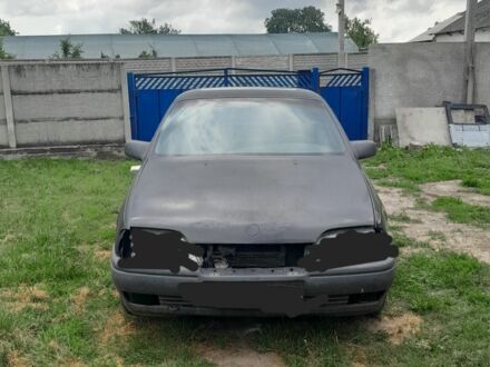 Опель Омега 1991 у Иванкове на Automoto.ua Чорний Опель Омега, об'ємом двигуна 2.4 л та пробігом 370 тис. км за 558 $, фото 1 на Automoto.ua