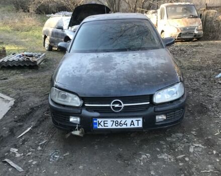 Черный Опель Омега, объемом двигателя 2.5 л и пробегом 330 тыс. км за 1350 $, фото 1 на Automoto.ua