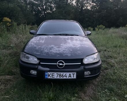 Черный Опель Омега, объемом двигателя 2.5 л и пробегом 489 тыс. км за 1701 $, фото 1 на Automoto.ua