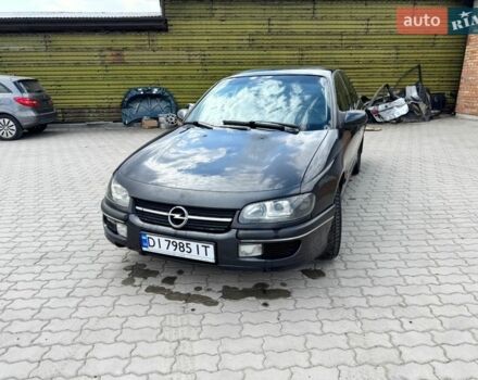 Черный Опель Омега, объемом двигателя 2.5 л и пробегом 500 тыс. км за 1699 $, фото 1 на Automoto.ua