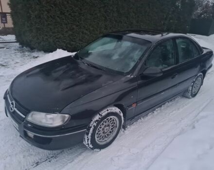 Черный Опель Омега, объемом двигателя 2 л и пробегом 231 тыс. км за 1299 $, фото 1 на Automoto.ua
