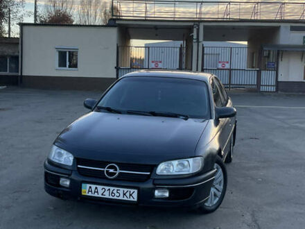 Черный Опель Омега, объемом двигателя 2 л и пробегом 393 тыс. км за 2800 $, фото 1 на Automoto.ua