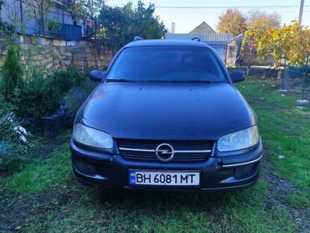 Черный Опель Омега, объемом двигателя 2 л и пробегом 195 тыс. км за 2700 $, фото 1 на Automoto.ua