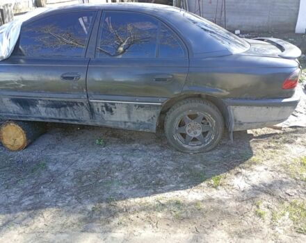 Черный Опель Омега, объемом двигателя 2 л и пробегом 346 тыс. км за 500 $, фото 1 на Automoto.ua