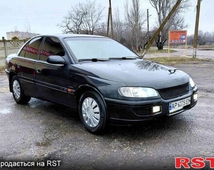 Черный Опель Омега, объемом двигателя 2 л и пробегом 300 тыс. км за 1850 $, фото 1 на Automoto.ua