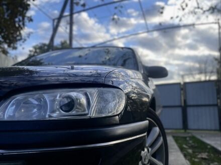 Черный Опель Омега, объемом двигателя 2 л и пробегом 523 тыс. км за 2600 $, фото 1 на Automoto.ua