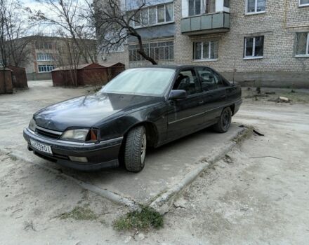 Черный Опель Омега, объемом двигателя 2 л и пробегом 123 тыс. км за 650 $, фото 1 на Automoto.ua