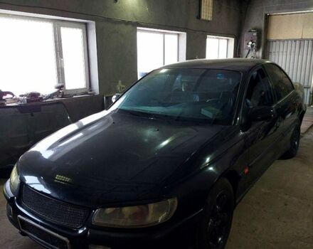 Чорний Опель Омега, об'ємом двигуна 2.5 л та пробігом 0 тис. км за 2000 $, фото 1 на Automoto.ua