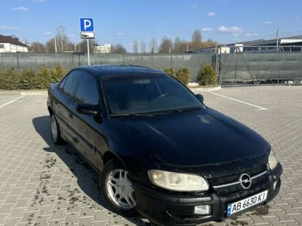 Черный Опель Омега, объемом двигателя 2 л и пробегом 283 тыс. км за 1100 $, фото 1 на Automoto.ua