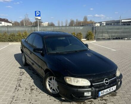 Черный Опель Омега, объемом двигателя 2 л и пробегом 283 тыс. км за 1100 $, фото 1 на Automoto.ua