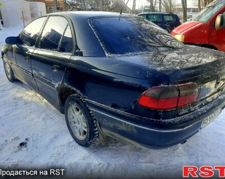 Черный Опель Омега, объемом двигателя 2 л и пробегом 500 тыс. км за 1300 $, фото 1 на Automoto.ua