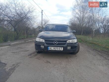 Черный Опель Омега, объемом двигателя 2 л и пробегом 500 тыс. км за 1750 $, фото 1 на Automoto.ua