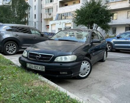 Чорний Опель Омега, об'ємом двигуна 2.5 л та пробігом 400 тис. км за 1351 $, фото 1 на Automoto.ua