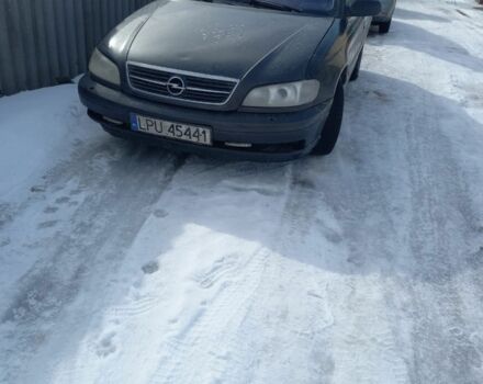 Чорний Опель Омега, об'ємом двигуна 2.2 л та пробігом 366 тис. км за 1300 $, фото 1 на Automoto.ua