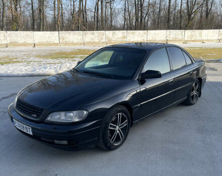 Чорний Опель Омега, об'ємом двигуна 2.2 л та пробігом 461 тис. км за 4200 $, фото 1 на Automoto.ua