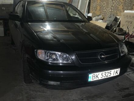 Чорний Опель Омега, об'ємом двигуна 2.2 л та пробігом 382 тис. км за 3100 $, фото 1 на Automoto.ua