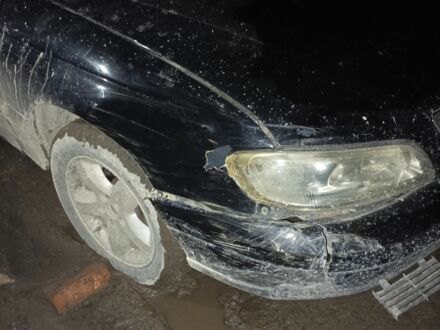 Чорний Опель Омега, об'ємом двигуна 2.2 л та пробігом 3 тис. км за 1500 $, фото 1 на Automoto.ua