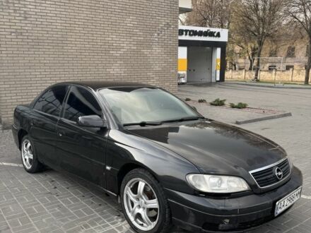 Чорний Опель Омега, об'ємом двигуна 3.2 л та пробігом 225 тис. км за 2400 $, фото 1 на Automoto.ua