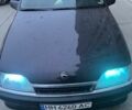 Фиолетовый Опель Омега, объемом двигателя 2 л и пробегом 300 тыс. км за 2200 $, фото 1 на Automoto.ua