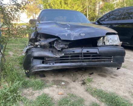 Опель Омега 1992 в Николаеве на Automoto.ua Фиолетовый Опель Омега, объемом двигателя 2 л и пробегом 3 тыс. км за 750 $, фото 3 на Automoto.ua