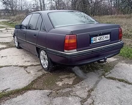 Фиолетовый Опель Омега, объемом двигателя 2 л и пробегом 111 тыс. км за 1750 $, фото 9 на Automoto.ua