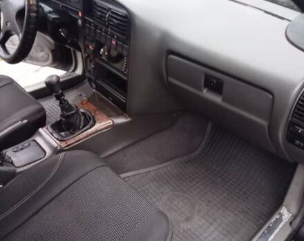 Фиолетовый Опель Омега, объемом двигателя 2 л и пробегом 111 тыс. км за 1750 $, фото 2 на Automoto.ua