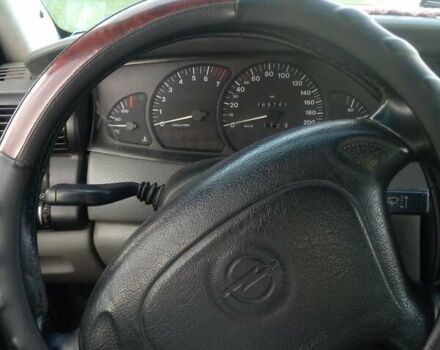 Опель Омега 1994 в Луцке на Automoto.ua Фиолетовый Опель Омега, объемом двигателя 2 л и пробегом 370 тыс. км за 1100 $, фото 7 на Automoto.ua