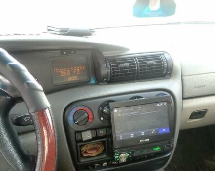 Опель Омега 1994 в Луцке на Automoto.ua Фиолетовый Опель Омега, объемом двигателя 2 л и пробегом 370 тыс. км за 1100 $, фото 4 на Automoto.ua