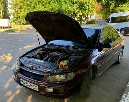 Фіолетовий Опель Омега, об'ємом двигуна 2.5 л та пробігом 260 тис. км за 3700 $, фото 3 на Automoto.ua