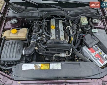 Фіолетовий Опель Омега, об'ємом двигуна 2 л та пробігом 350 тис. км за 2600 $, фото 8 на Automoto.ua