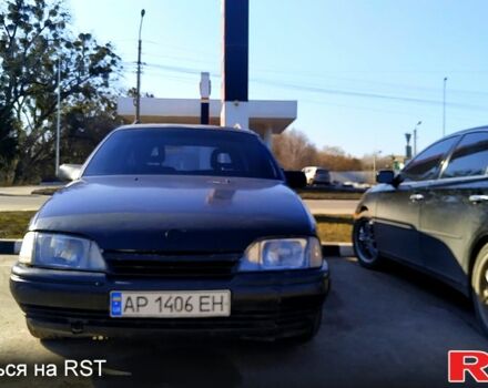 Фіолетовий Опель Омега, об'ємом двигуна 2.4 л та пробігом 590 тис. км за 600 $, фото 1 на Automoto.ua