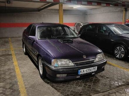 Фиолетовый Опель Омега, объемом двигателя 2.6 л и пробегом 400 тыс. км за 2500 $, фото 1 на Automoto.ua